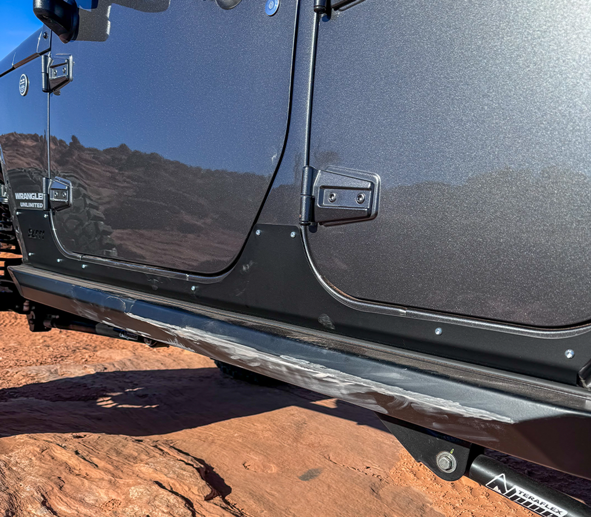 JEEP JKU SAVVY KRAWLER LITE SLIDERS (WELD ON)