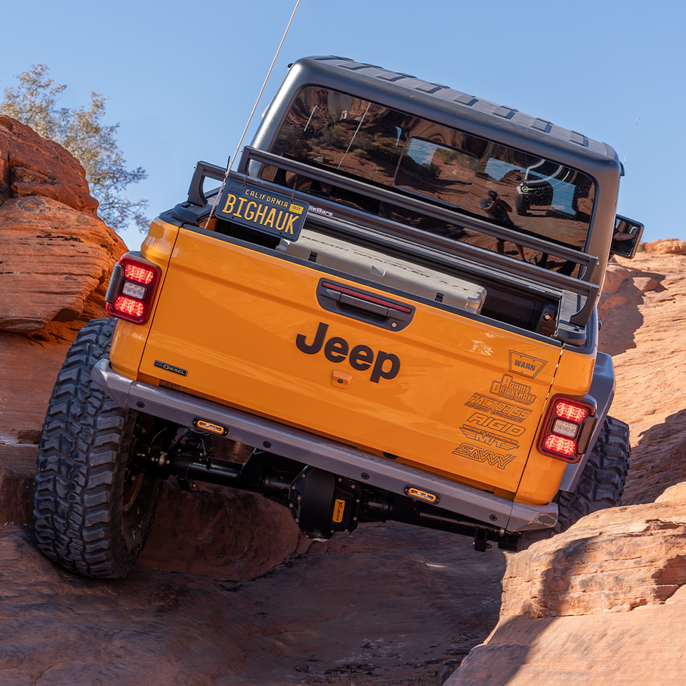 JEEP JT GLADIATOR SAVVY LEGACY ALUMINUM REAR BUMPER (OG HIGH CLEARANCE TRIM)