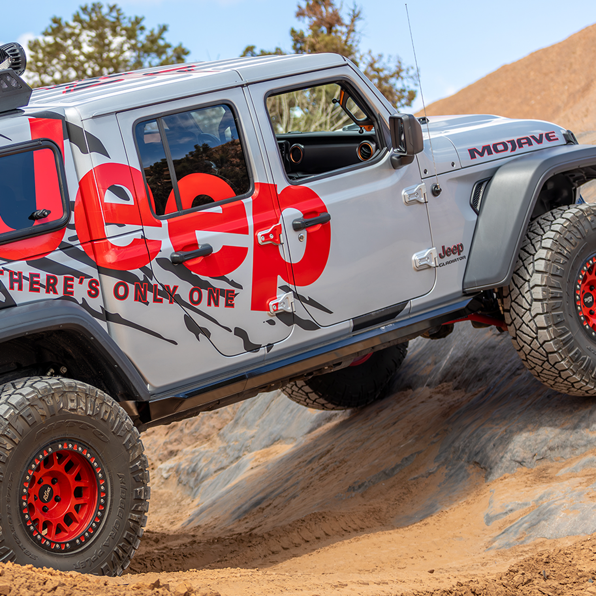 JEEP JT GLADIATOR SAVVY KRAWLER LITE SLIDERS (WELD ON)
